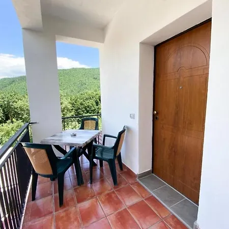 Monticella Bed & Breakfast